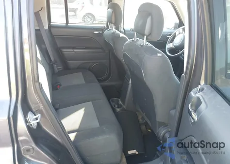 2016 Jeep Patriot Latitude из США, поврежденный, VIN 1C4NJPFB7GD748476